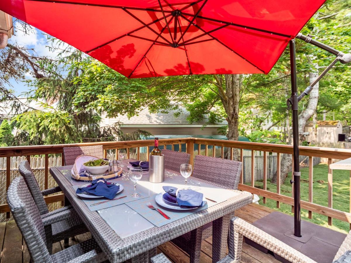 Cape Cod Cottage, Near Beach, Hot Tub, Ac, Dog Friendly Yarmouth Port Exterior foto